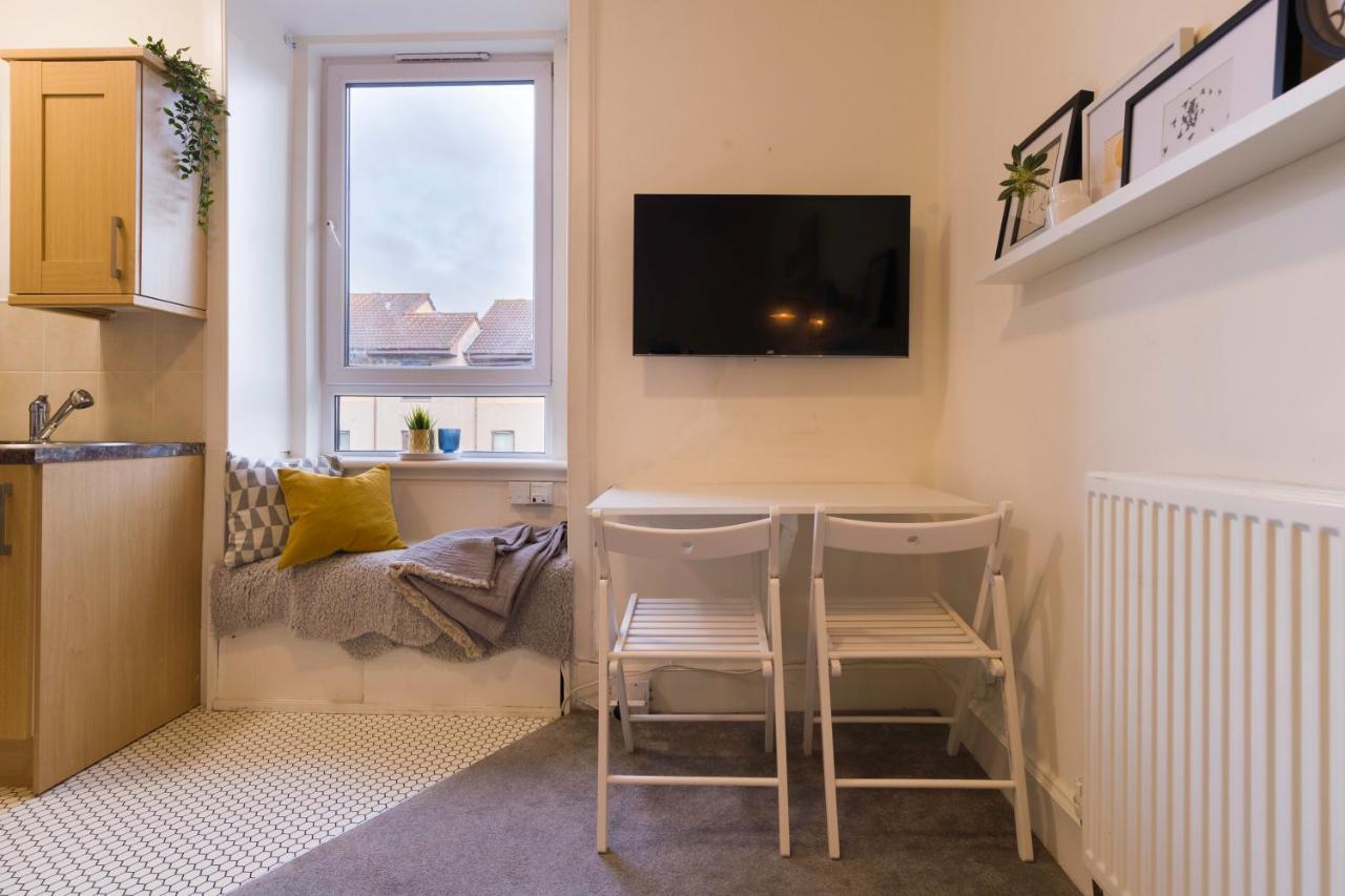 Stylish And Comfortable City Centre Apartment Edimburgo Esterno foto